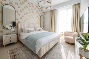 Modern & Chic 2bedroom with Balcony Dubai Creek